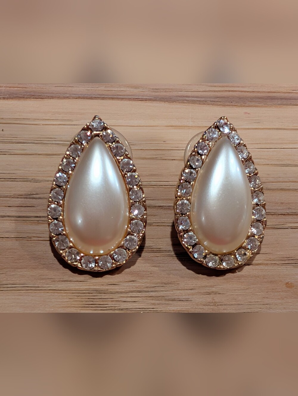 Source Unknown Cream Pearl Teardrop Crystal Halo Earrings - Gold
